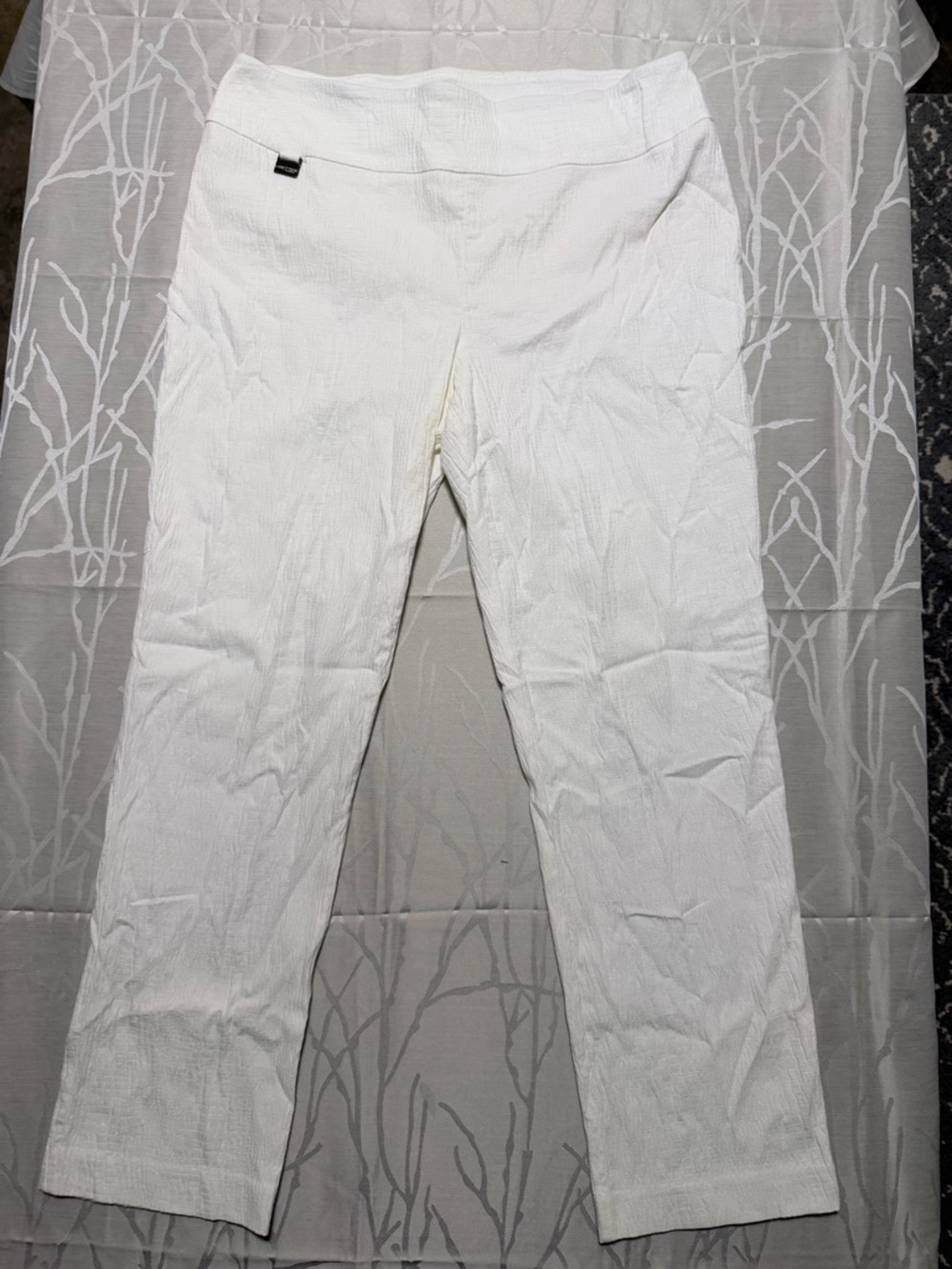 White Textured Pull-On Pants by Lisette L Montreal